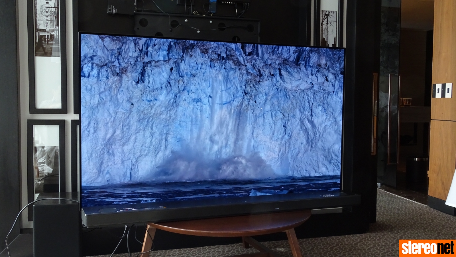 LG C9 OLED 4K TV \u0026 SL10YG Soundbar 